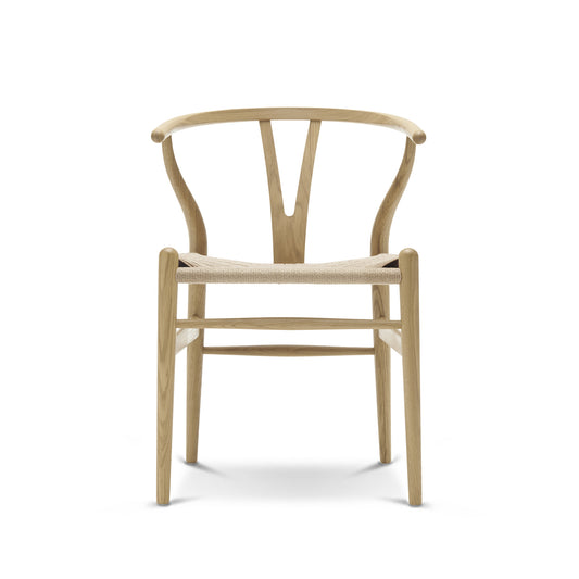 Carl Hansen & Søn CH24 Wishbone lakattu tammi/luonnonväri
