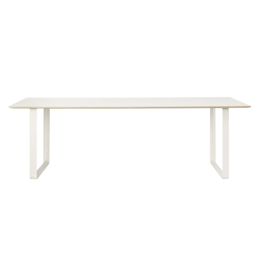 Muuto 70/70 pöytä 225x90 valkoinen (Myymälämalli)