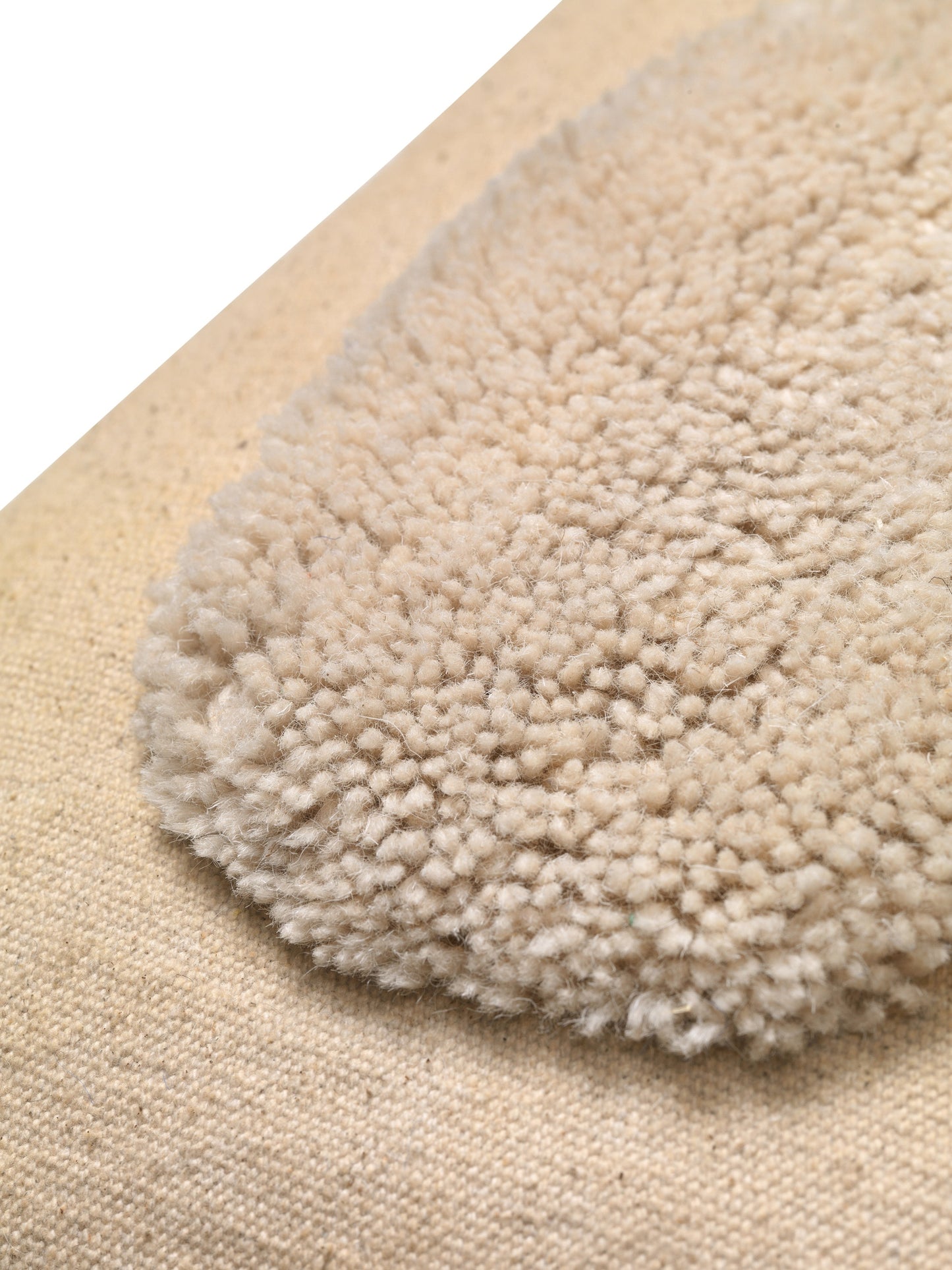 Ferm Living Lay tyyny 50x50 hiekka/luonnonvalkoinen