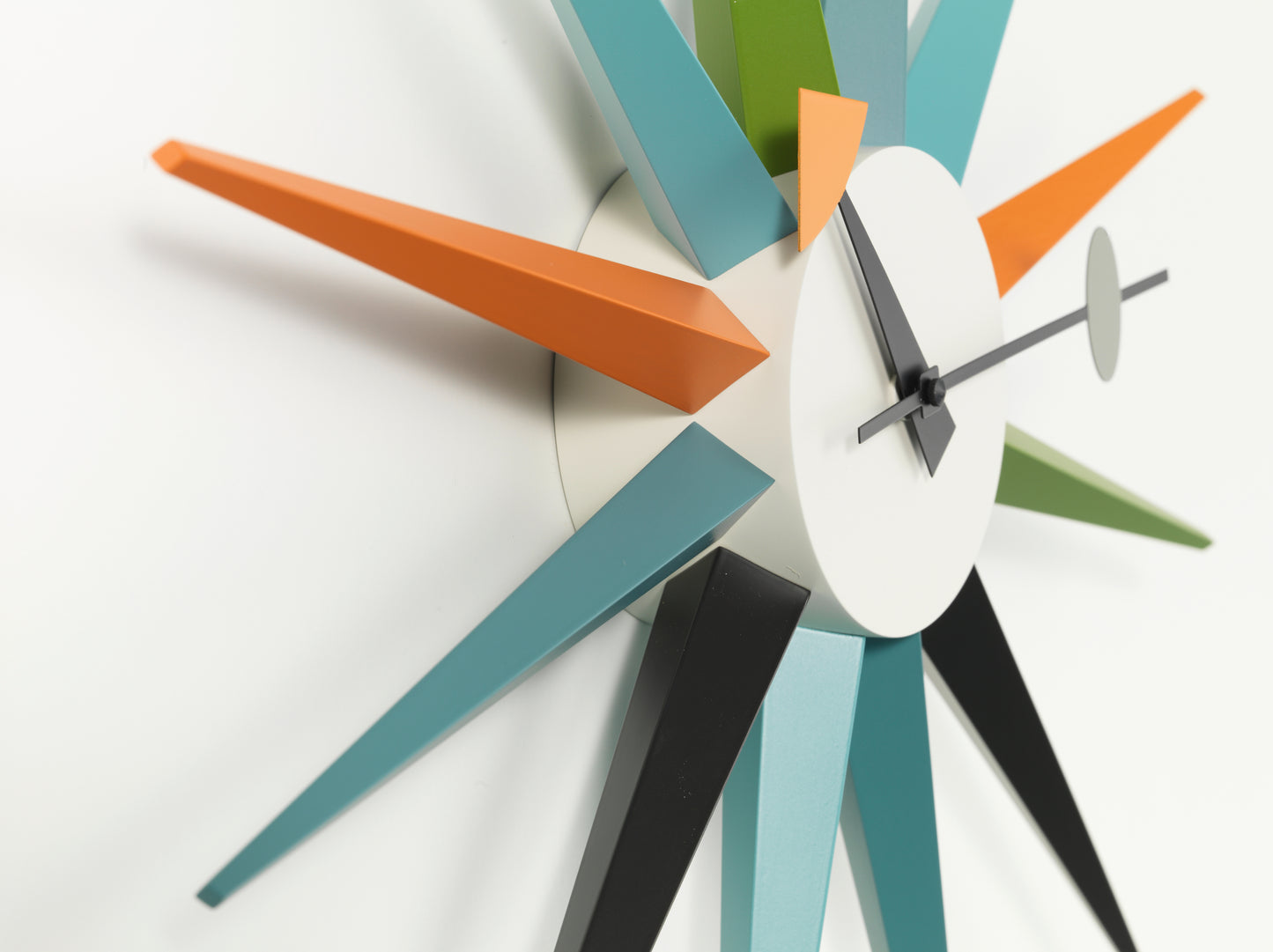Vitra Nelson Sunburst kello monivärinen