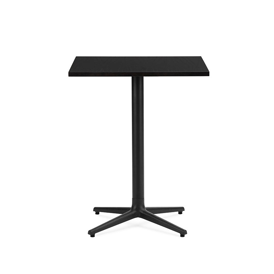 Normann Copenhagen Allez 4L pöytä musta tammi