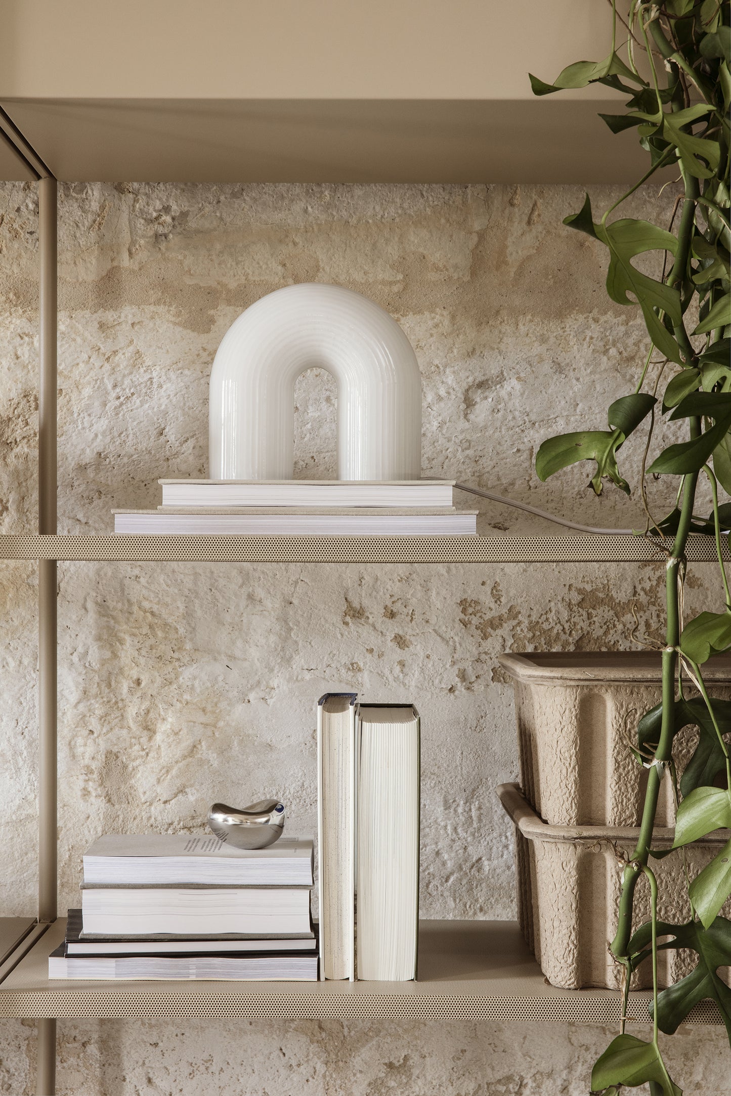 Ferm Living Vuelta pöytävalaisin