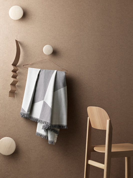 Muuto Dots ripustin 5 kpl pähkinä