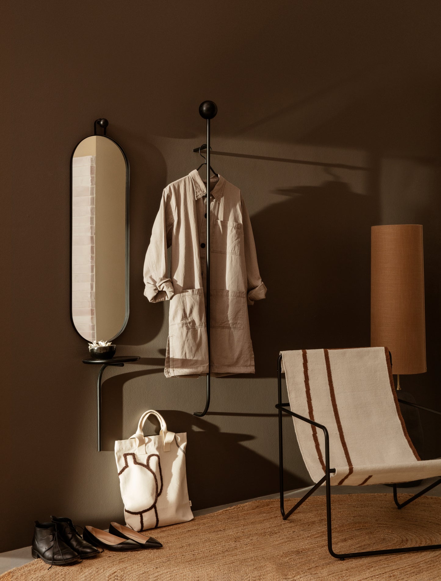 Ferm Living Desert lepotuoli musta/shape