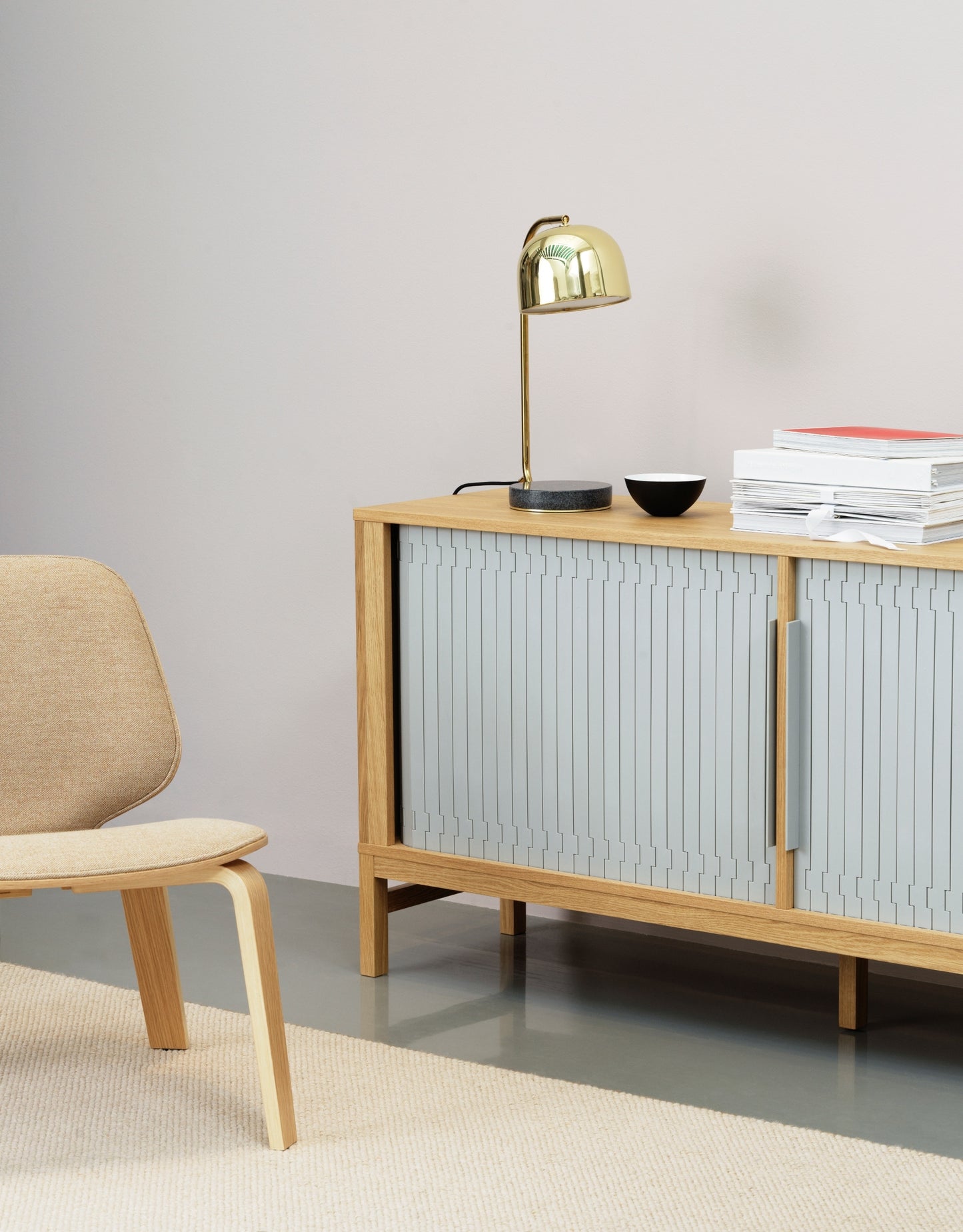 Normann Copenhagen Grant pöytävalaisin messinki