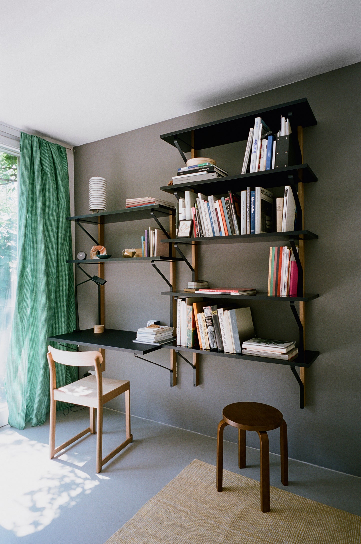 Artek Atelier tuoli saarni