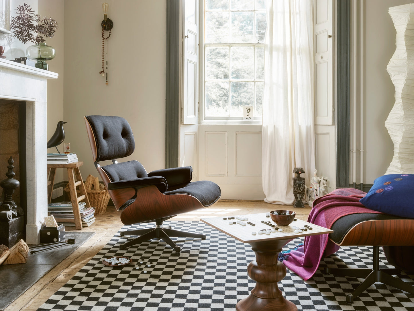 Vitra Stools, malli B pähkinä