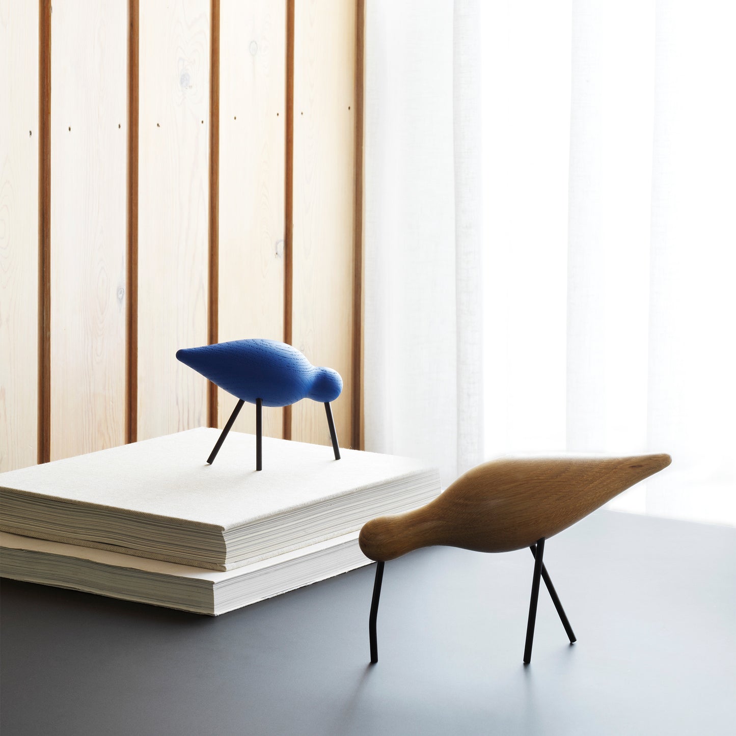 Normann Copenhagen Shorebird L tammi/musta metalli