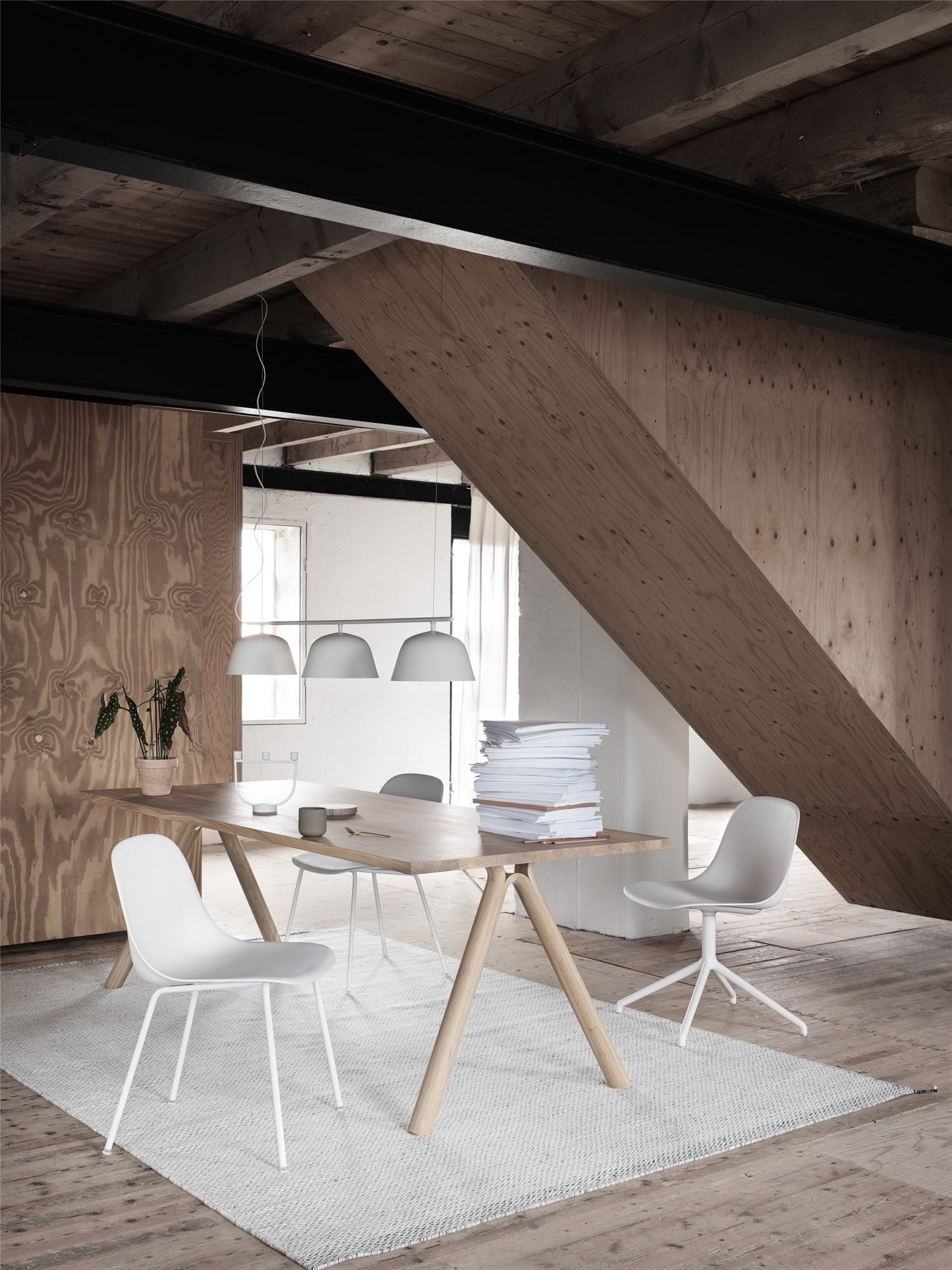 Muuto Split tammi