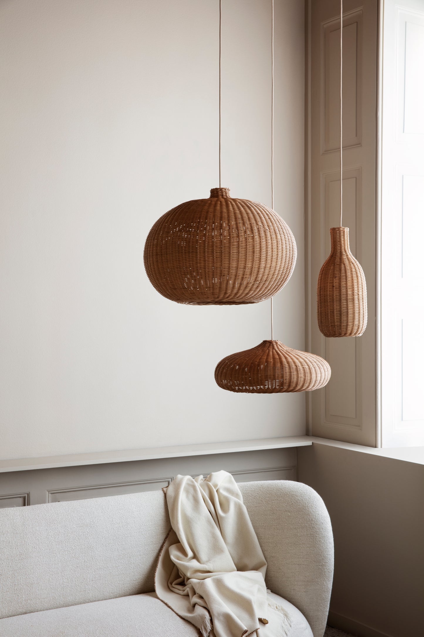 Ferm Living punottu Belly varjostin rottinki