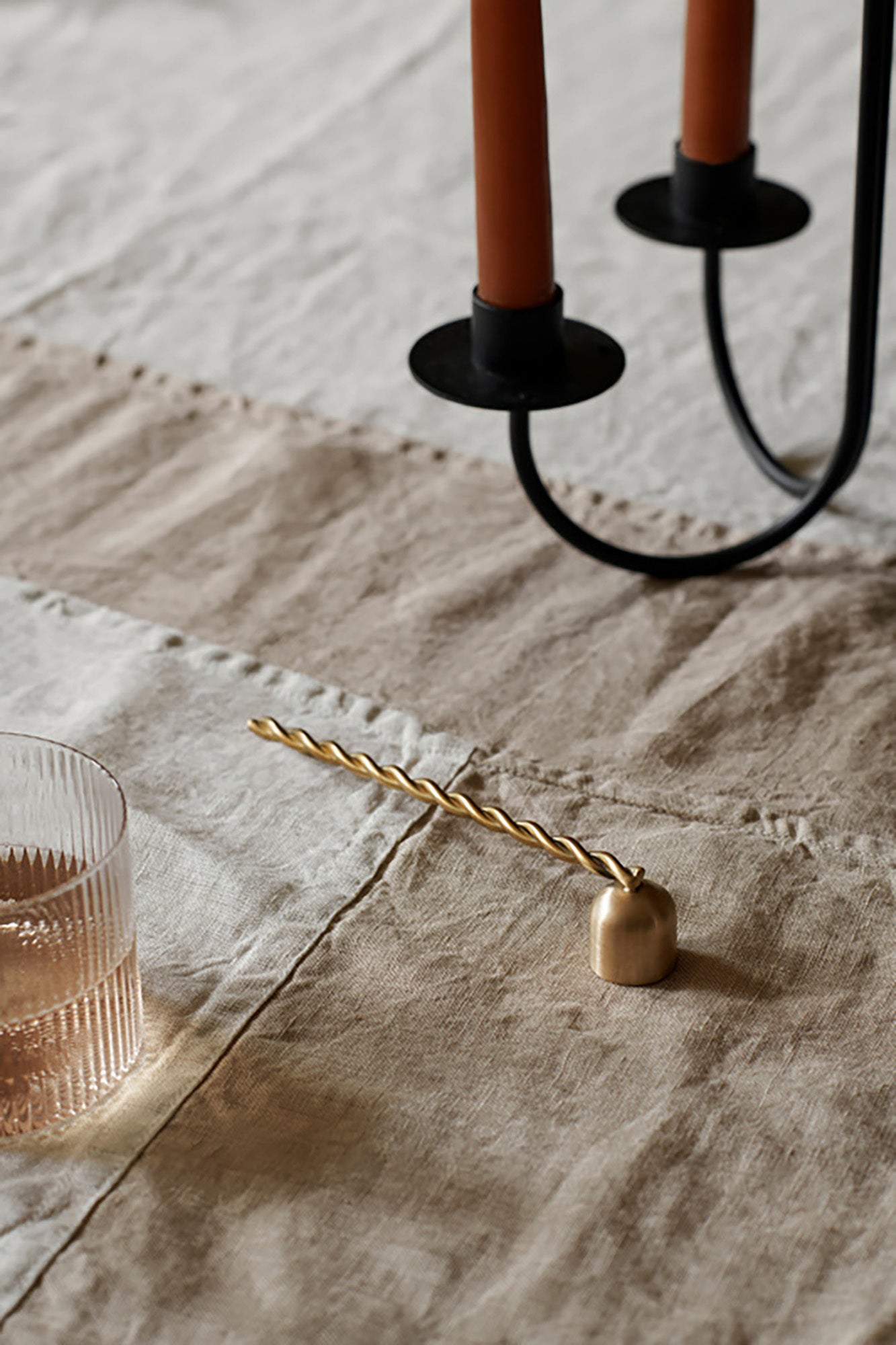 Ferm Living Twist kynttilänsammutin
