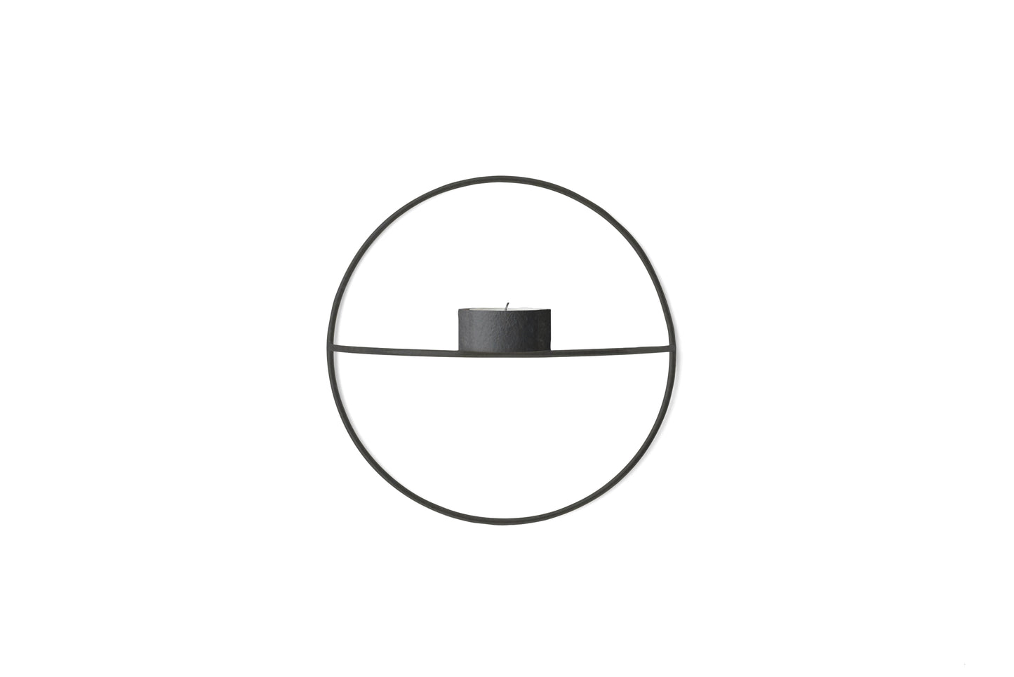 Menu POV Circle S seinäkynttelikkö tuikulle musta