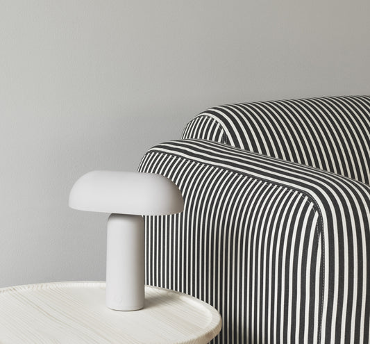 Normann Copenhagen Porta pöytävalaisin valkoinen
