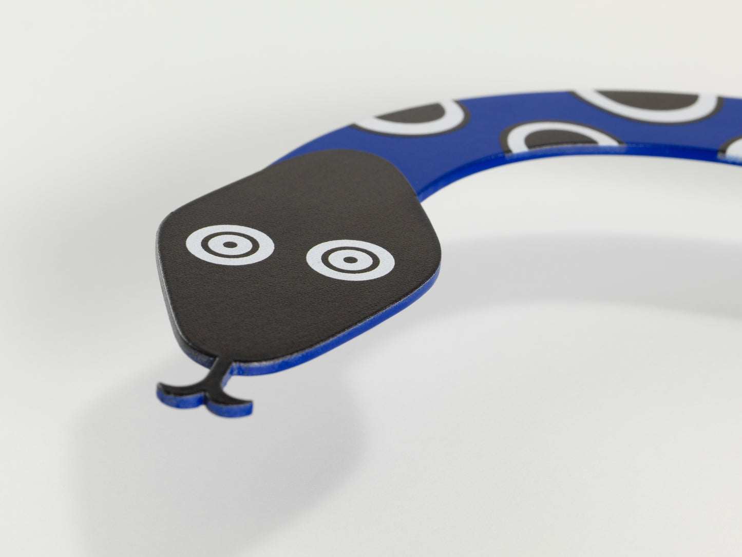 Vitra Magic Snake seinäkoriste