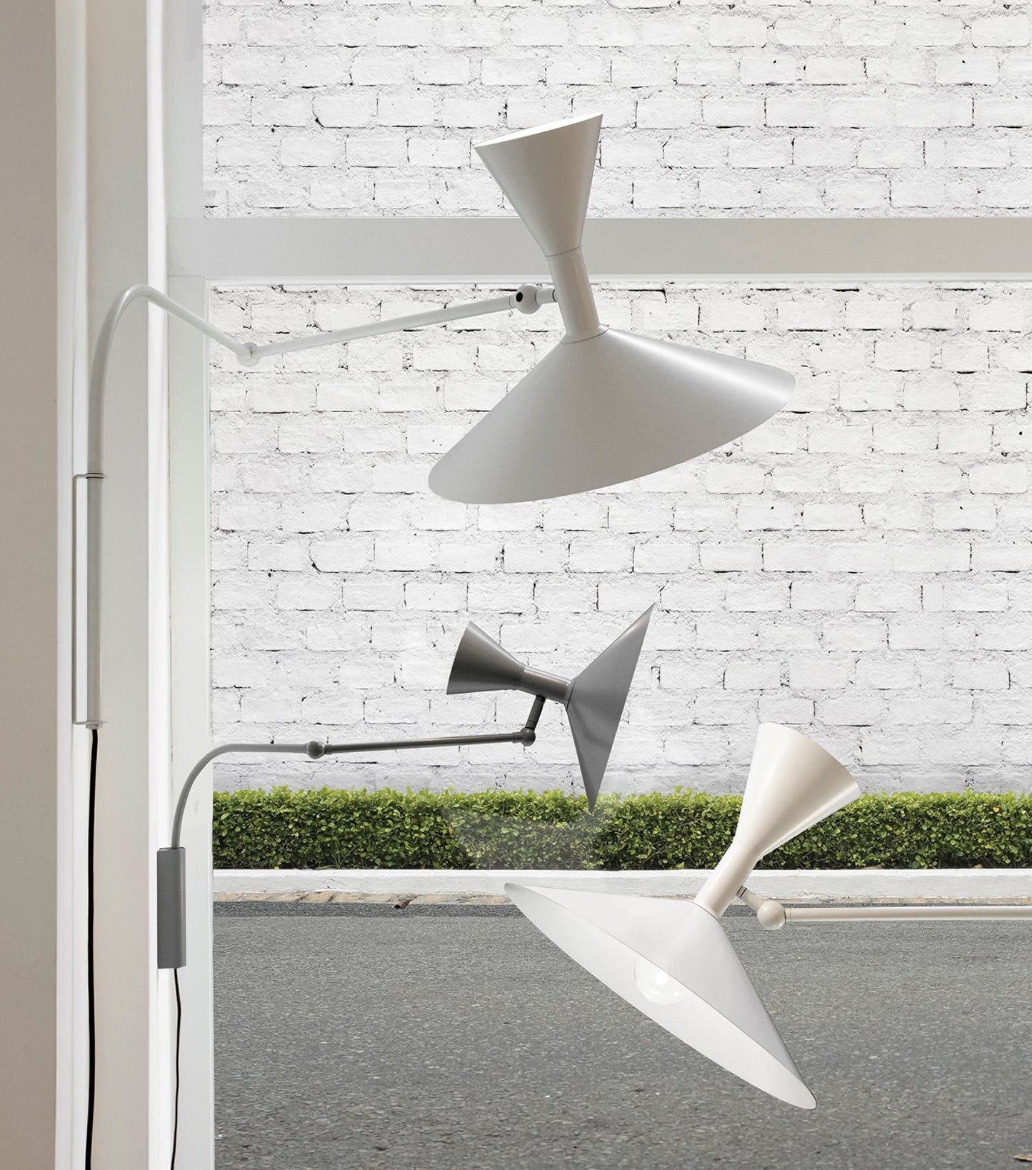Nemo Lighting Lampe de Marseille mini seinävalaisin musta