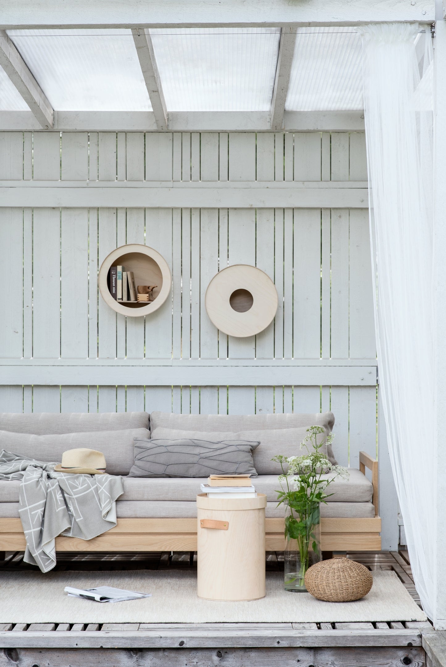 Tapio Anttila Collection Day&Night vuodesohva harmaa