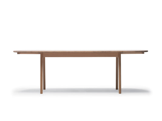 Carl Hansen & Søn CH006 pöytä