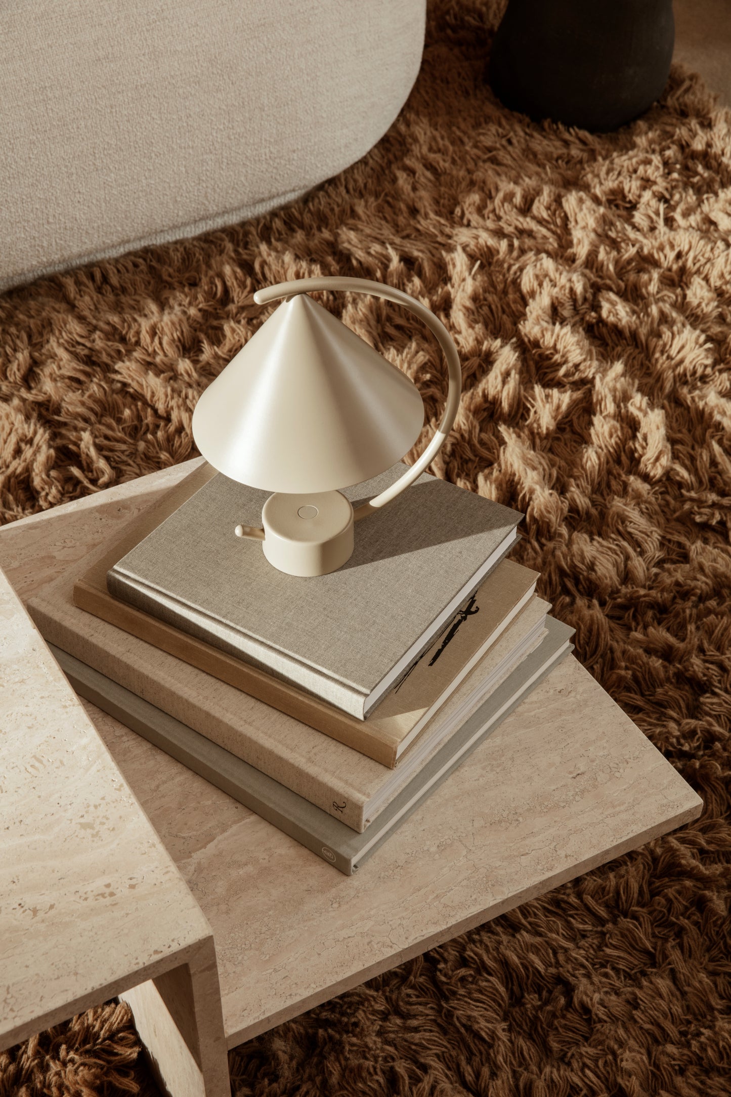Ferm Living Meridian pöytävalaisin cashmere