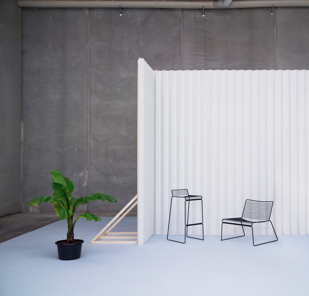 HAY Hee Lounge Chair musta