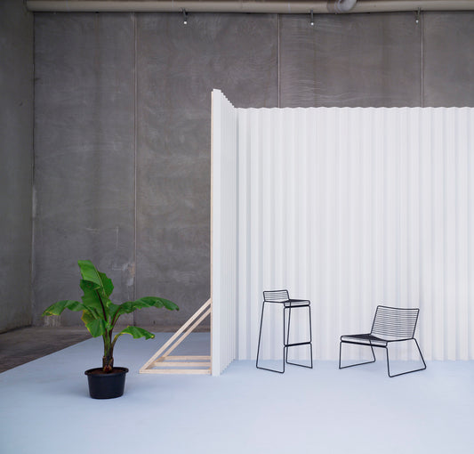 HAY Hee Lounge Chair musta 2kpl