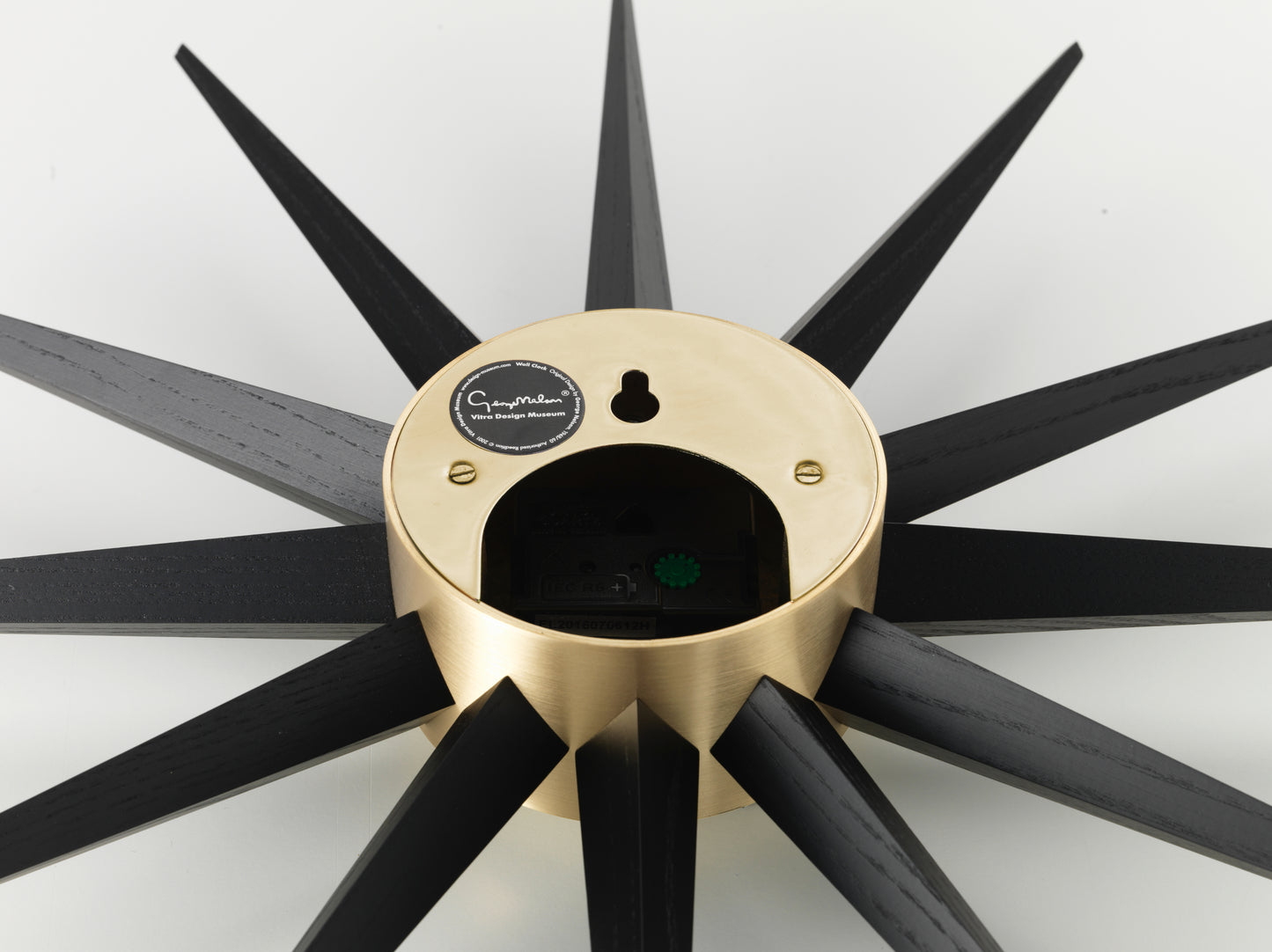Vitra Nelson Sunburst kello musta/messinki