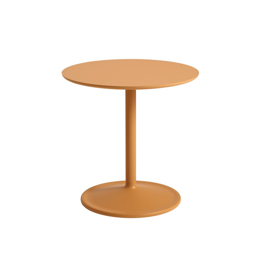 Muuto Soft sivupöytä Ø48 korkea oranssi