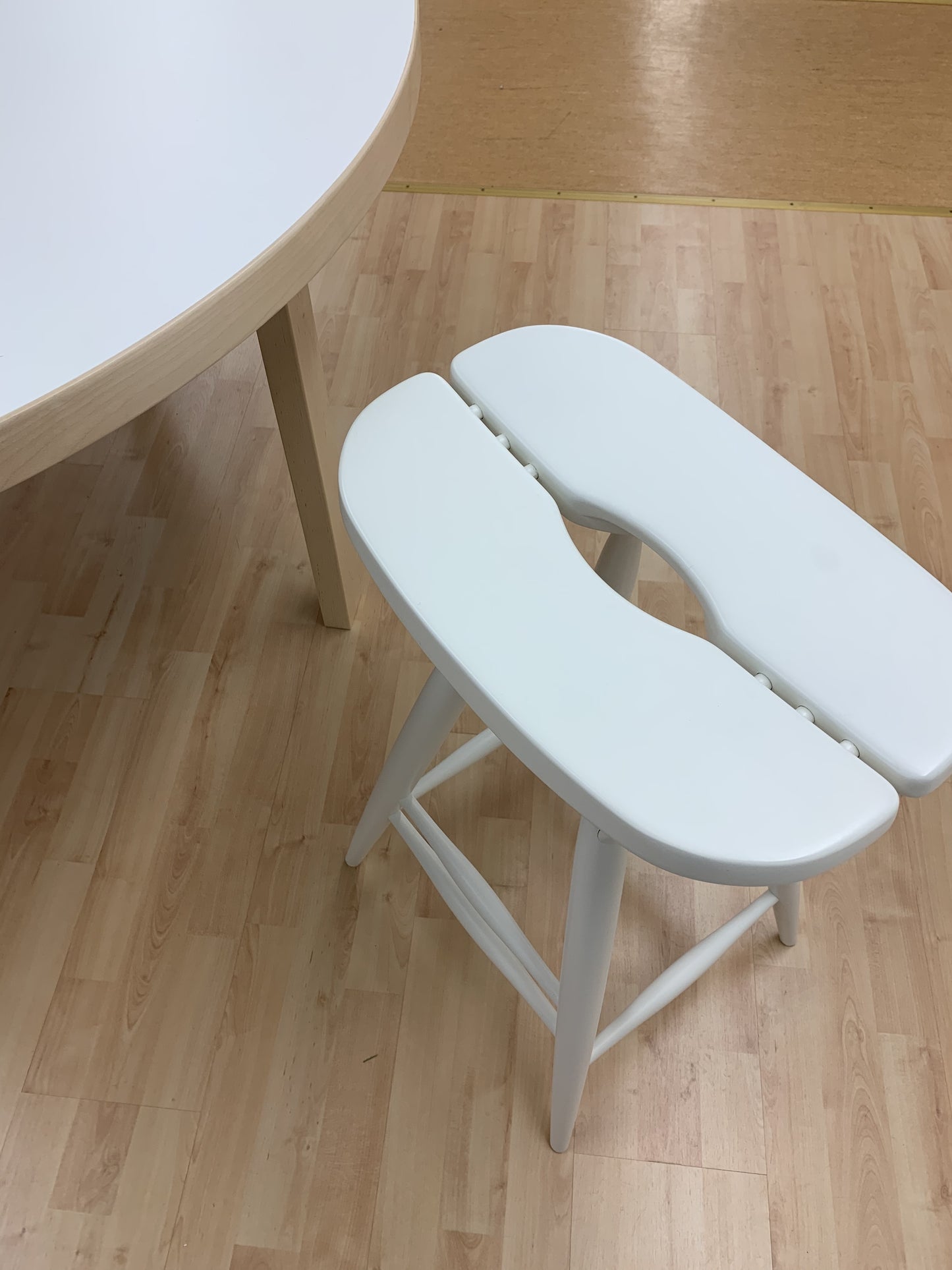 Artek Pirkka baarijakkara 65 kokovalkoinen (Pikkuvikainen)