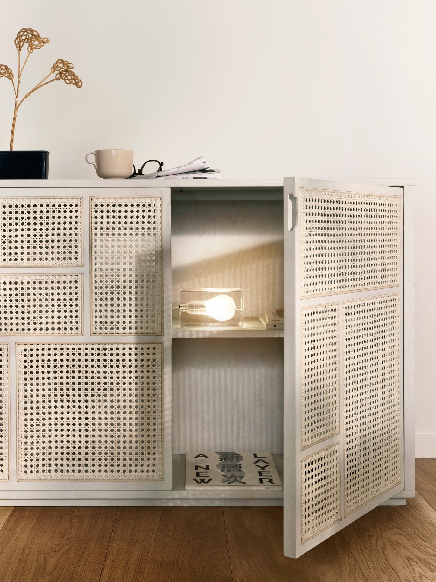 Design House Stockholm Block valkoisella johdolla