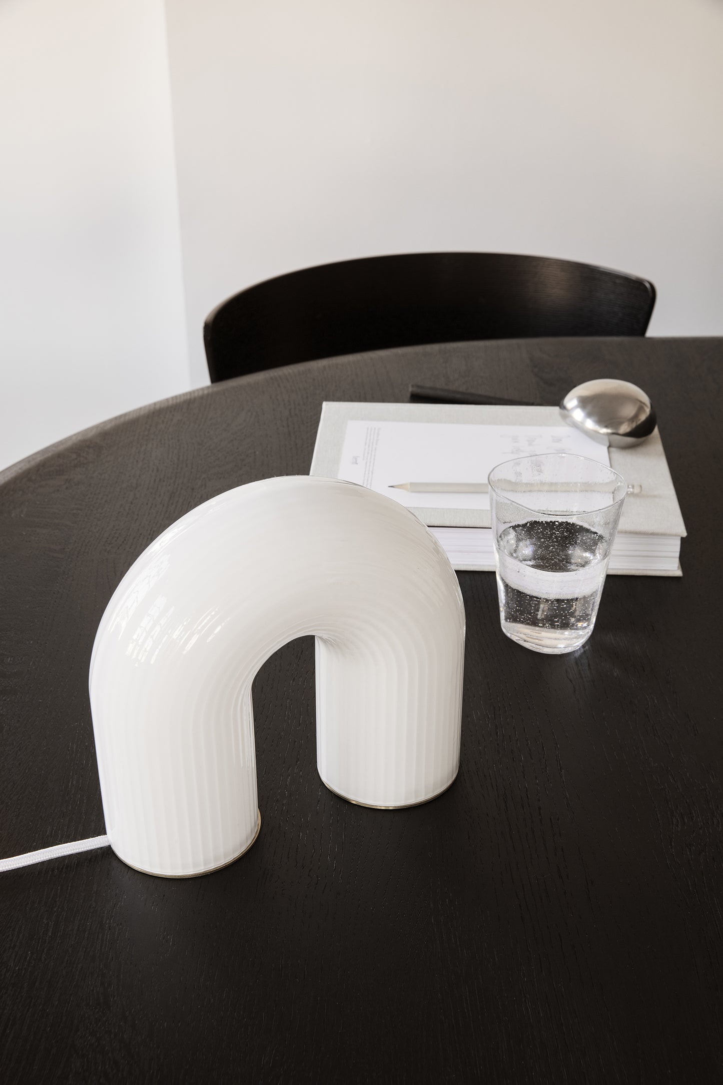 Ferm Living Vuelta pöytävalaisin