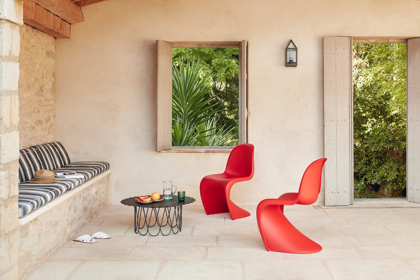 Vitra Panton tuoli punainen