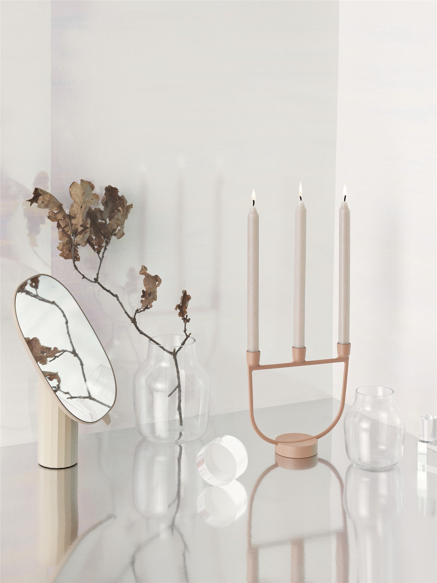 Muuto Open Candelabra kynttelikkö vaalea terrakotta