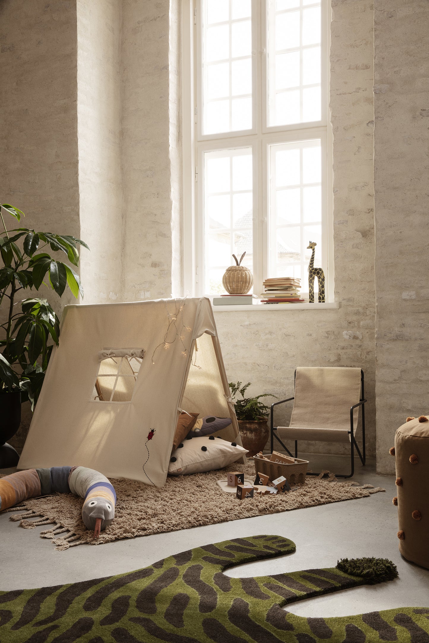 Ferm Living Amass matto 70x140 hiekka