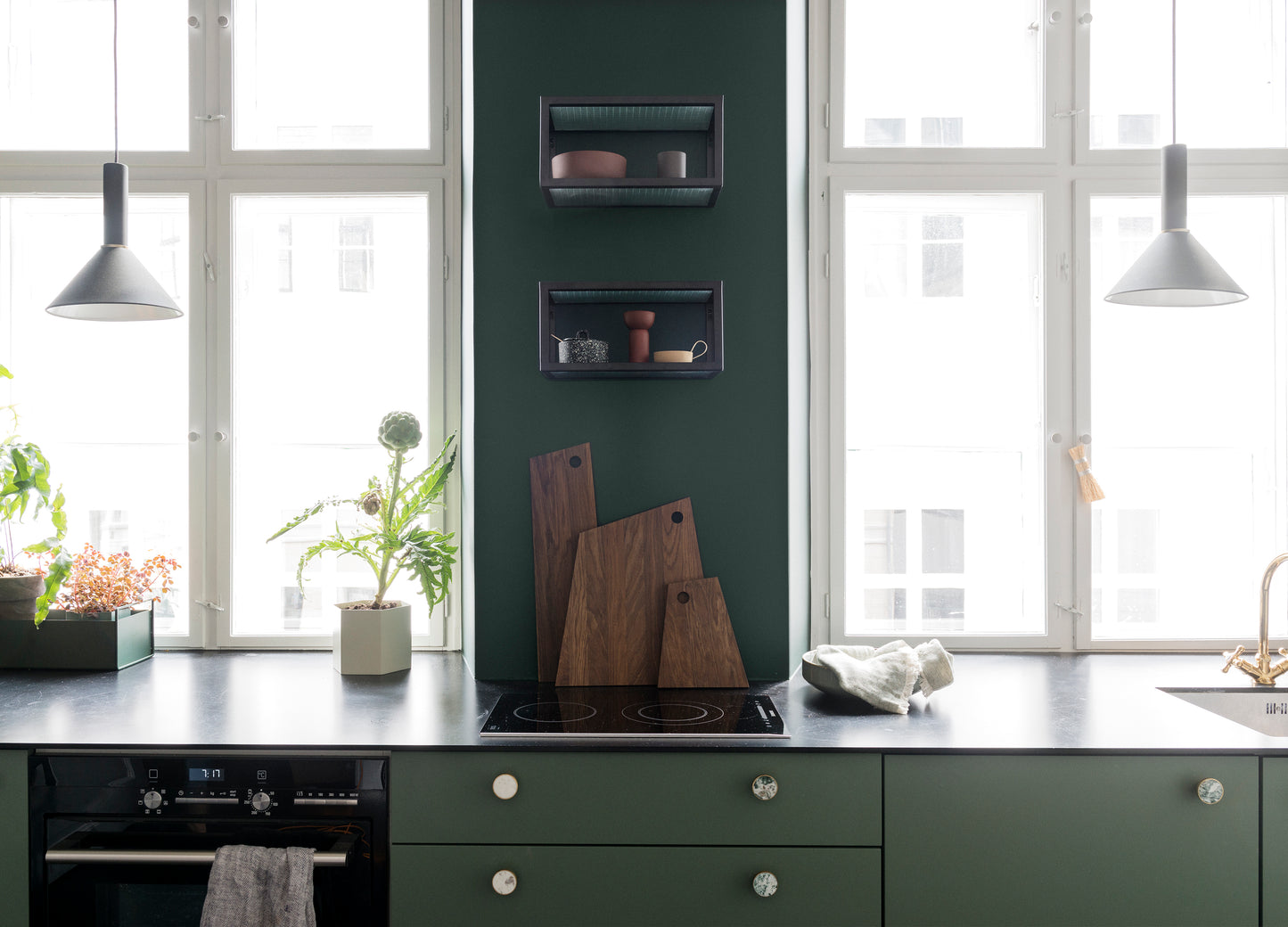 Ferm Living Hook Stone ripustin, sammalakaatti, pieni