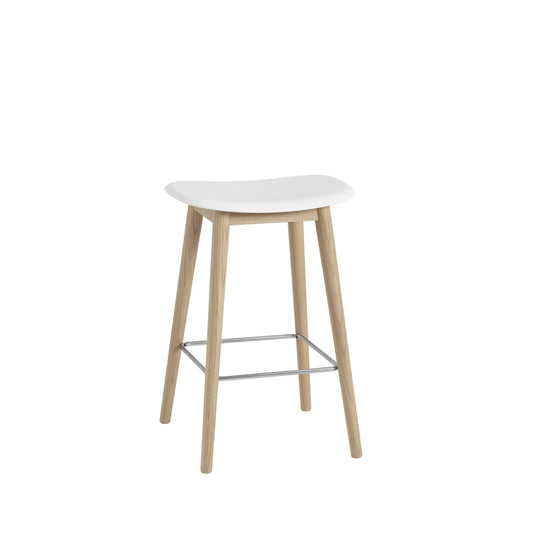 Muuto Fiber baarituoli, tammijalat, tammi/valkoinen