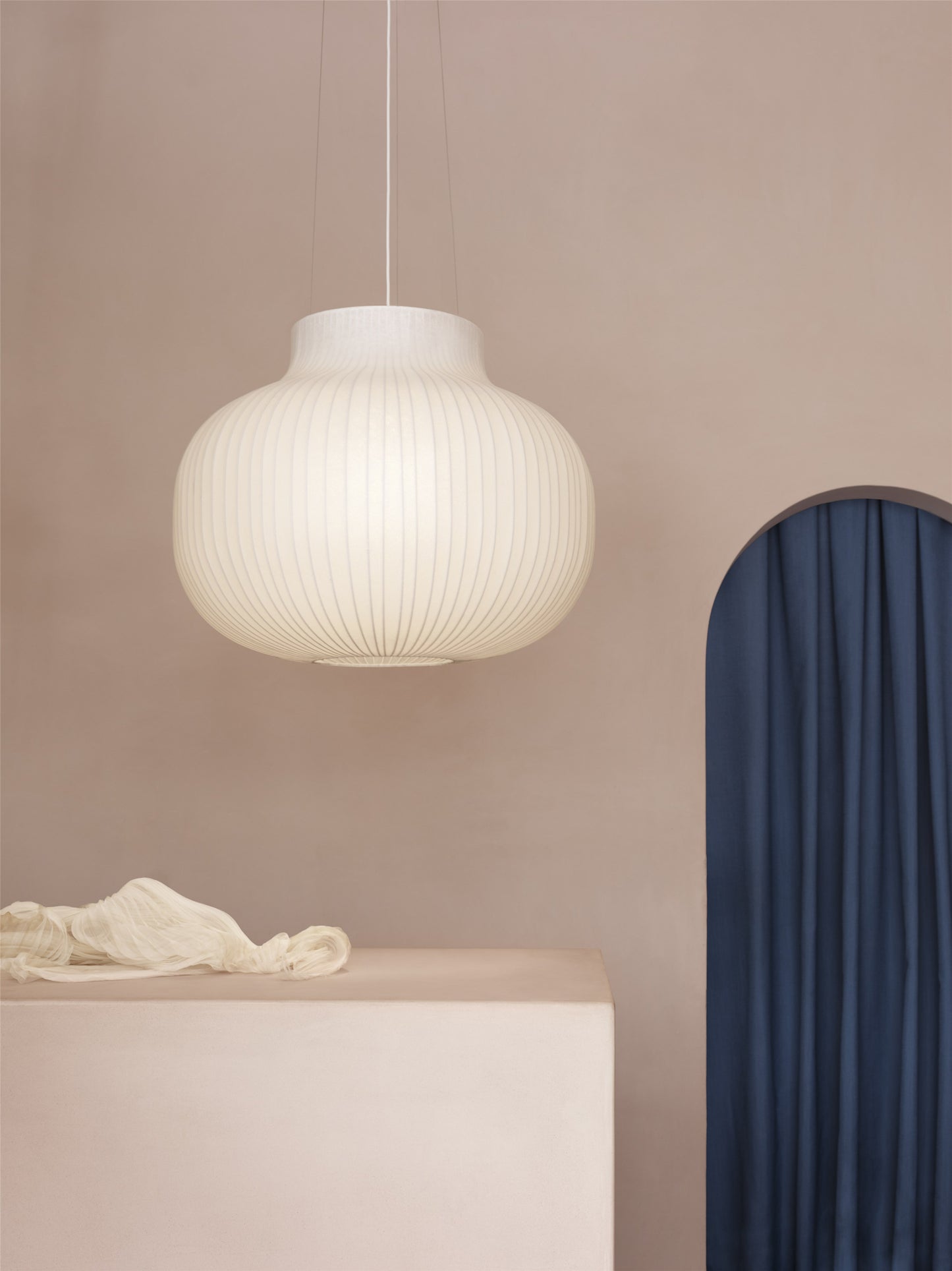 Muuto Strand closed valaisin 60cm
