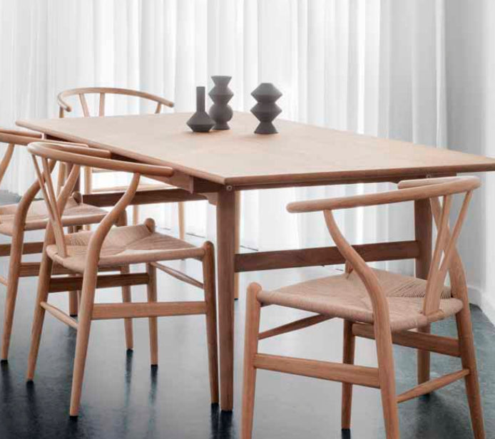 Carl Hansen CH24