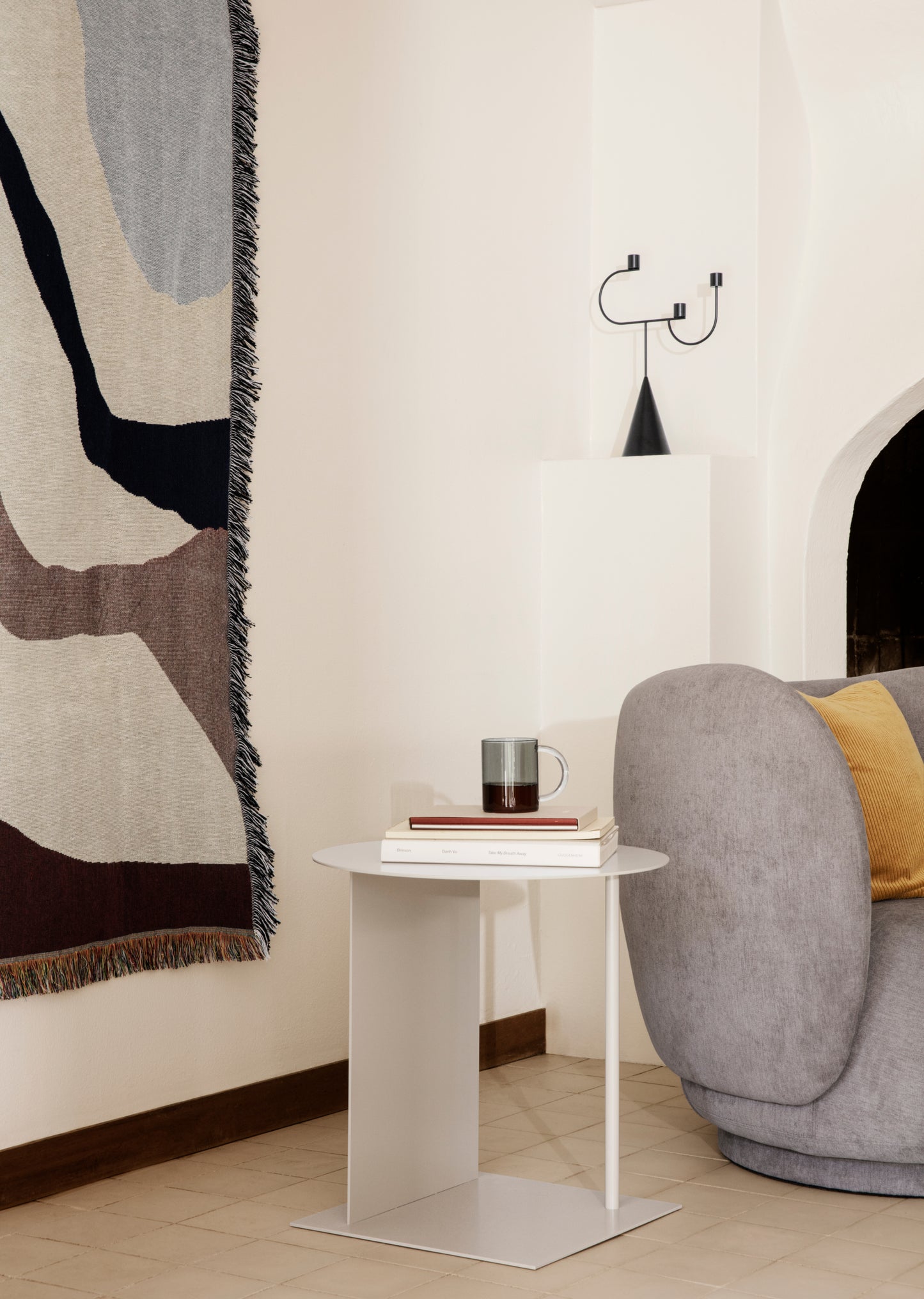 Ferm Living Place sivupöytä cashmere