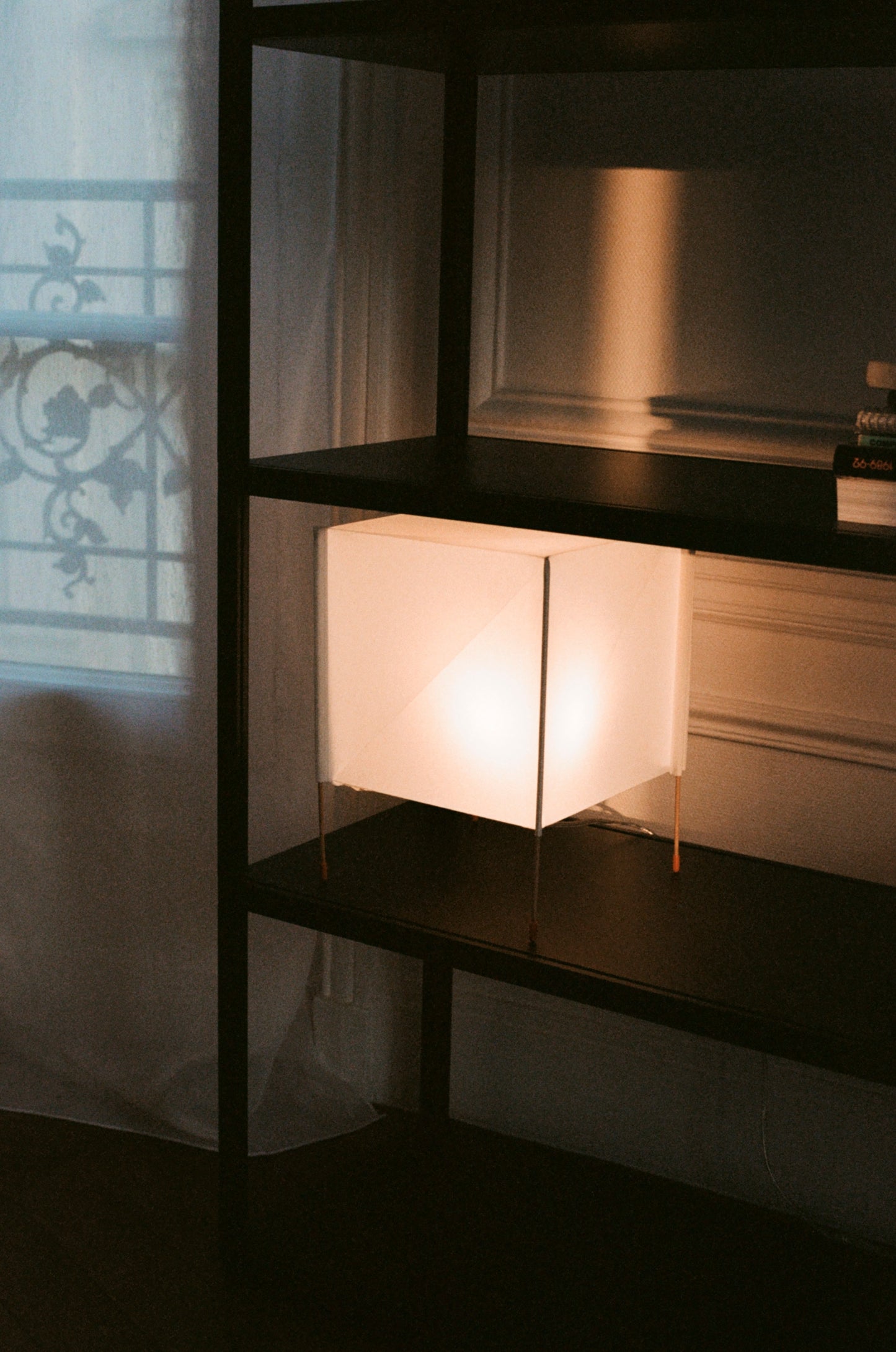 HAY Paper Cube pöytävalaisin
