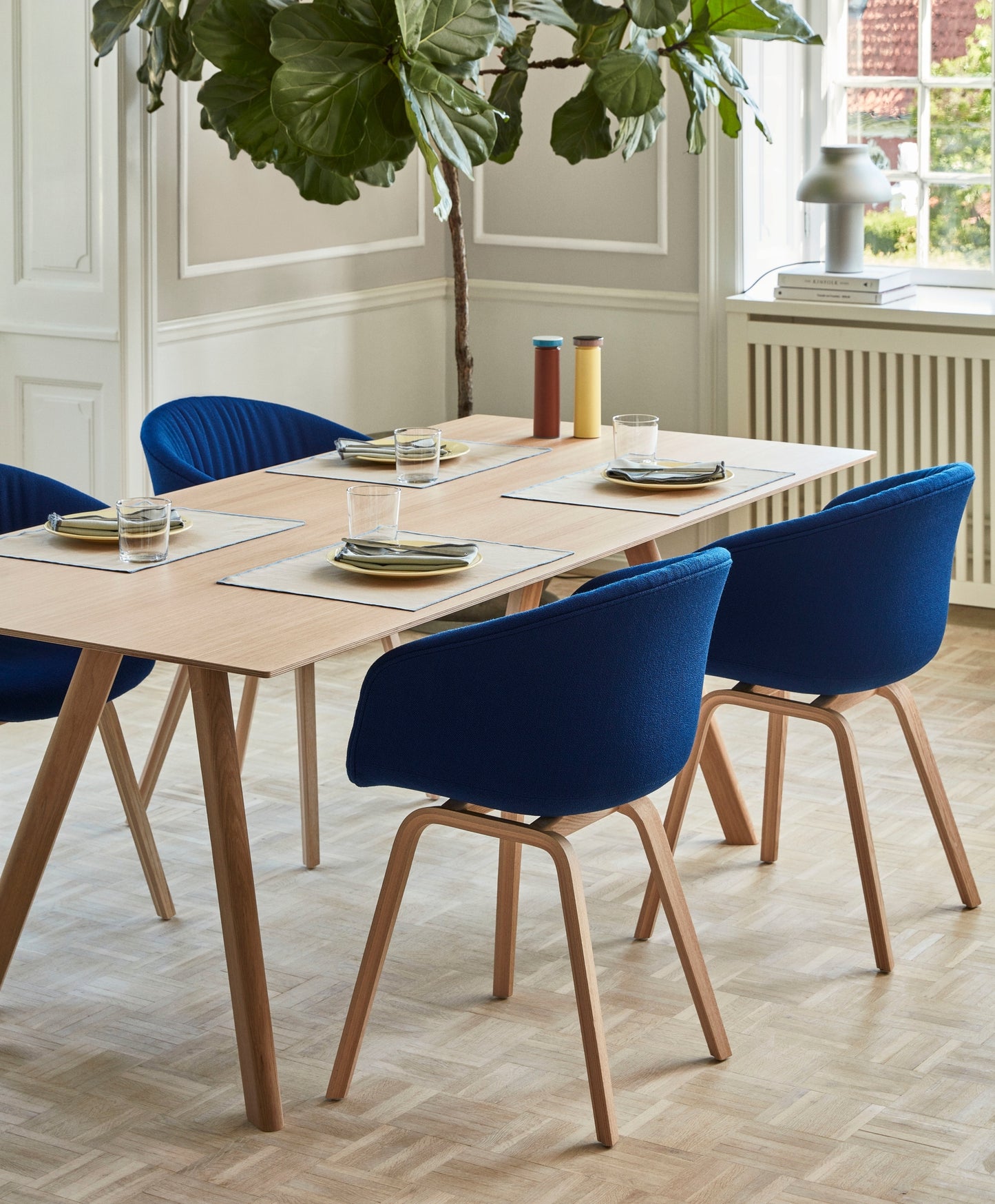 HAY CPH30 jatkettava pöytä 160x80 tammi, jatkopalat valk. laminaatti (Myymälämalli)