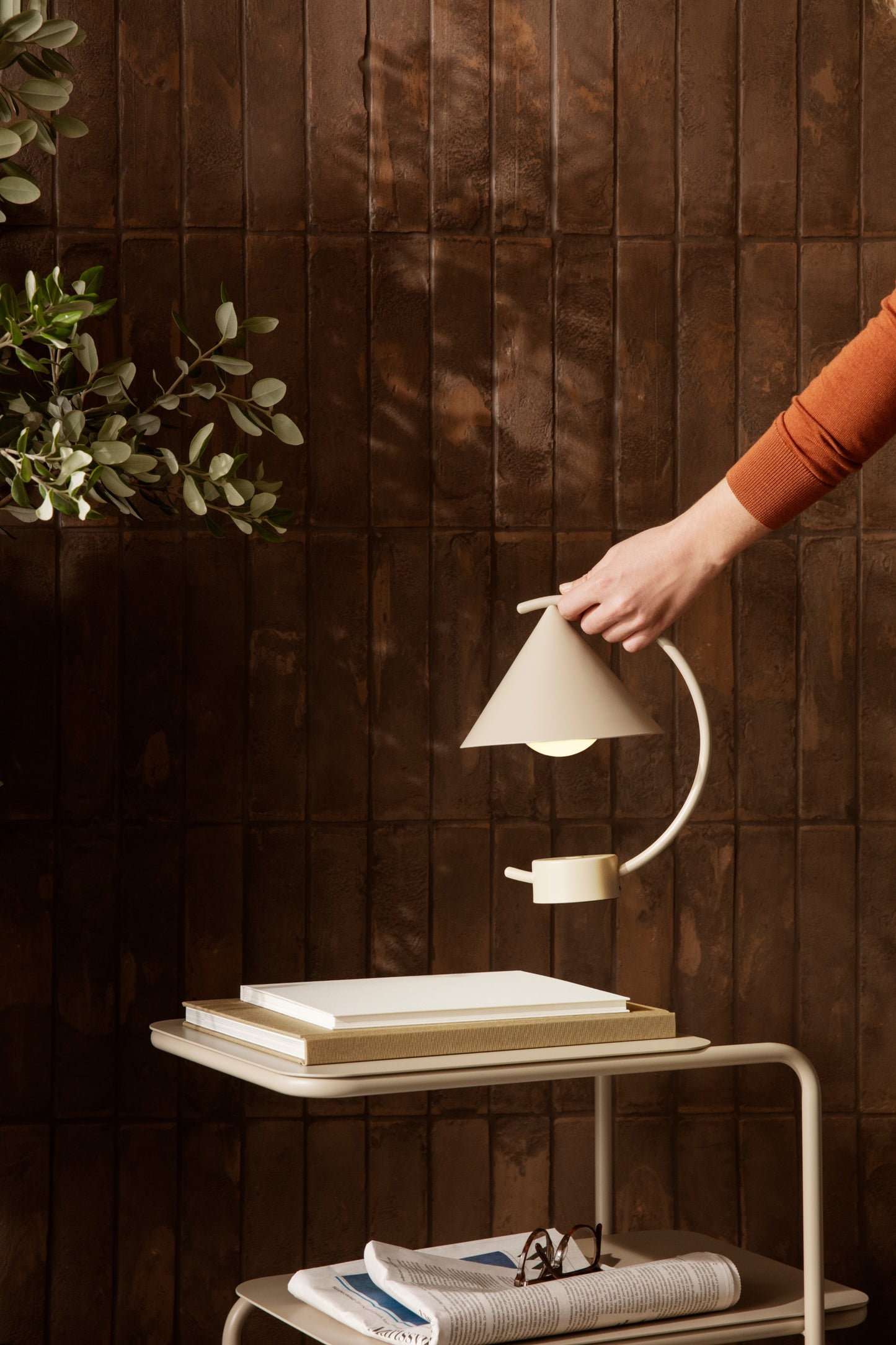Ferm Living Meridian pöytävalaisin cashmere