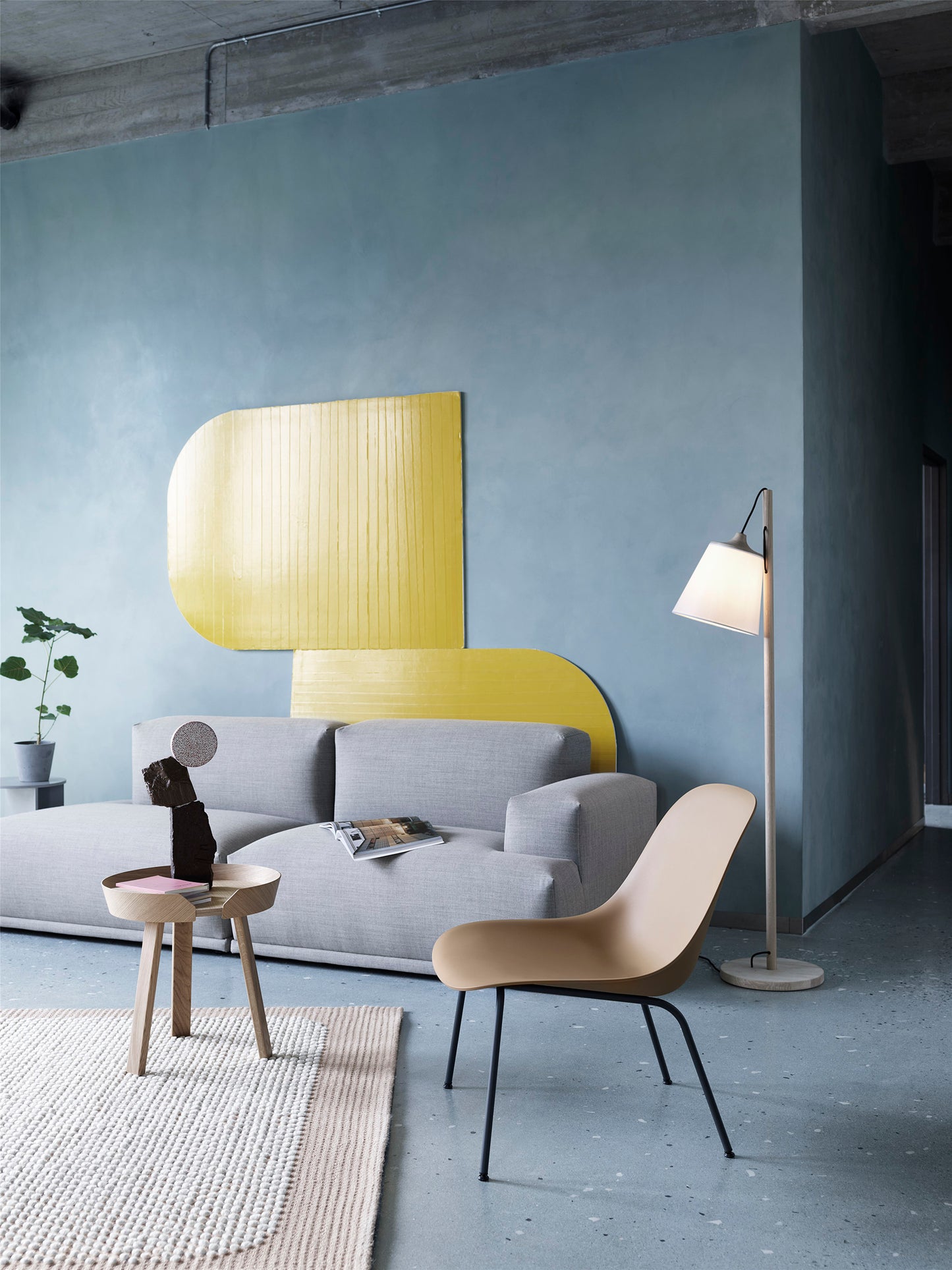 Muuto Fiber lounge tuoli, teräsjalat, valkoinen