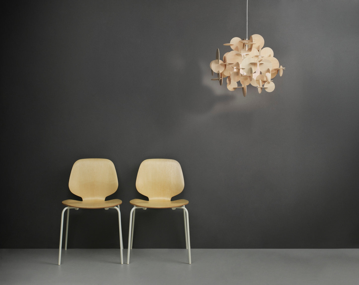 Normann Copenhagen Bau iso luonnonvärinen