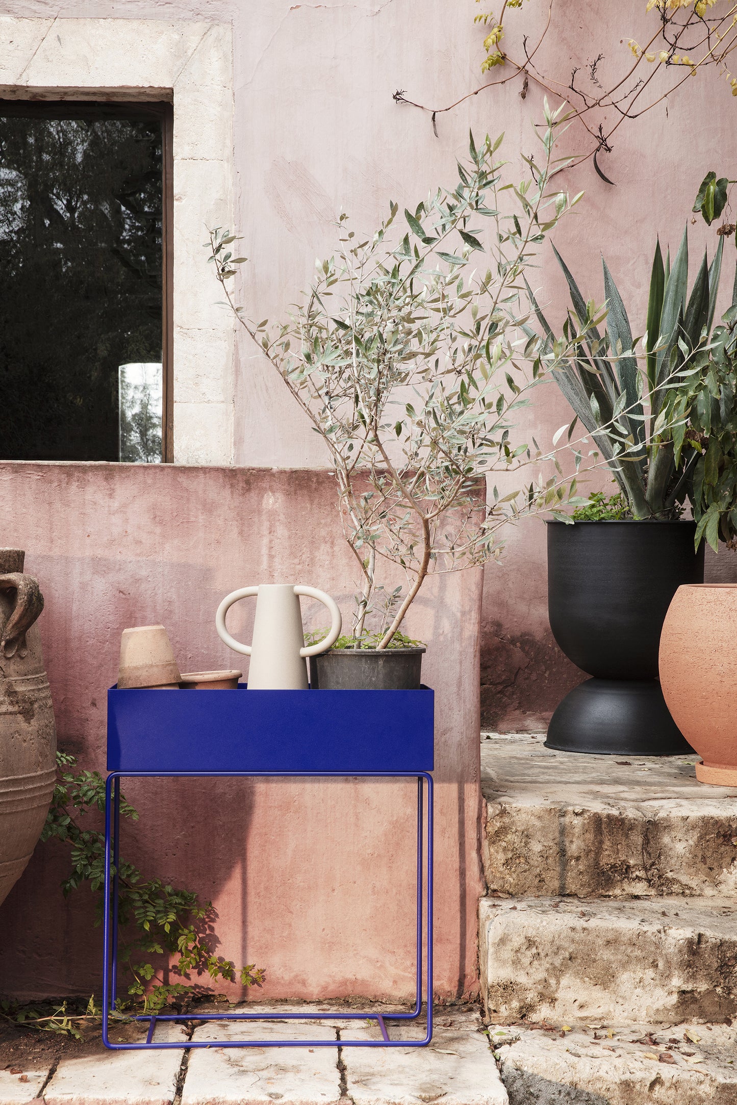 Ferm Living Plant box kirkkaansininen