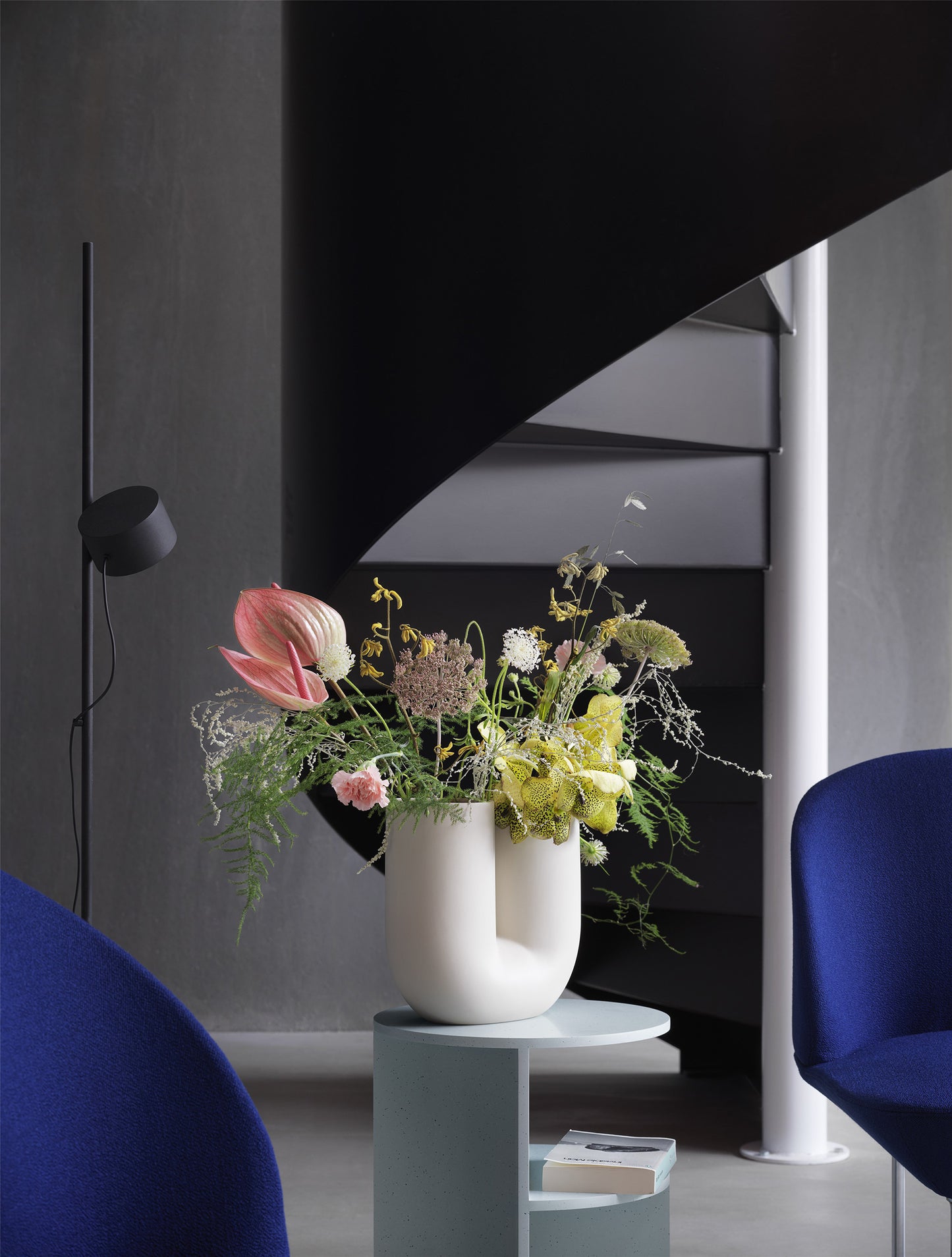 Muuto Kink vaasi hiekka