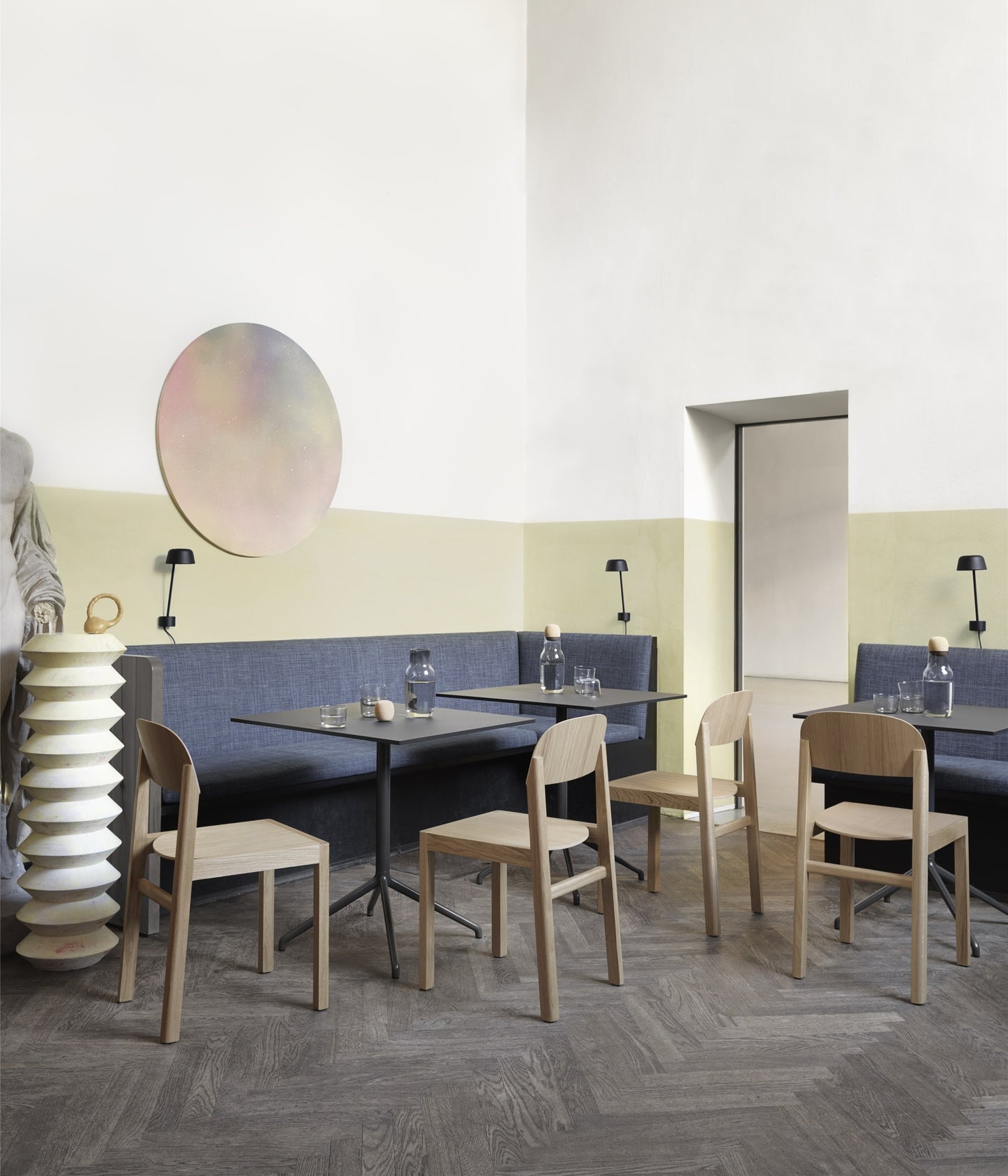 Muuto Lean seinävalaisin musta