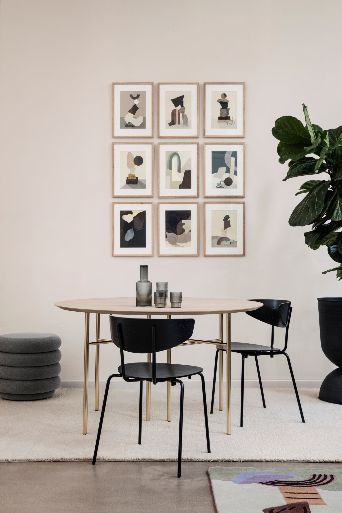 Ferm Living Hourglass ruukku M