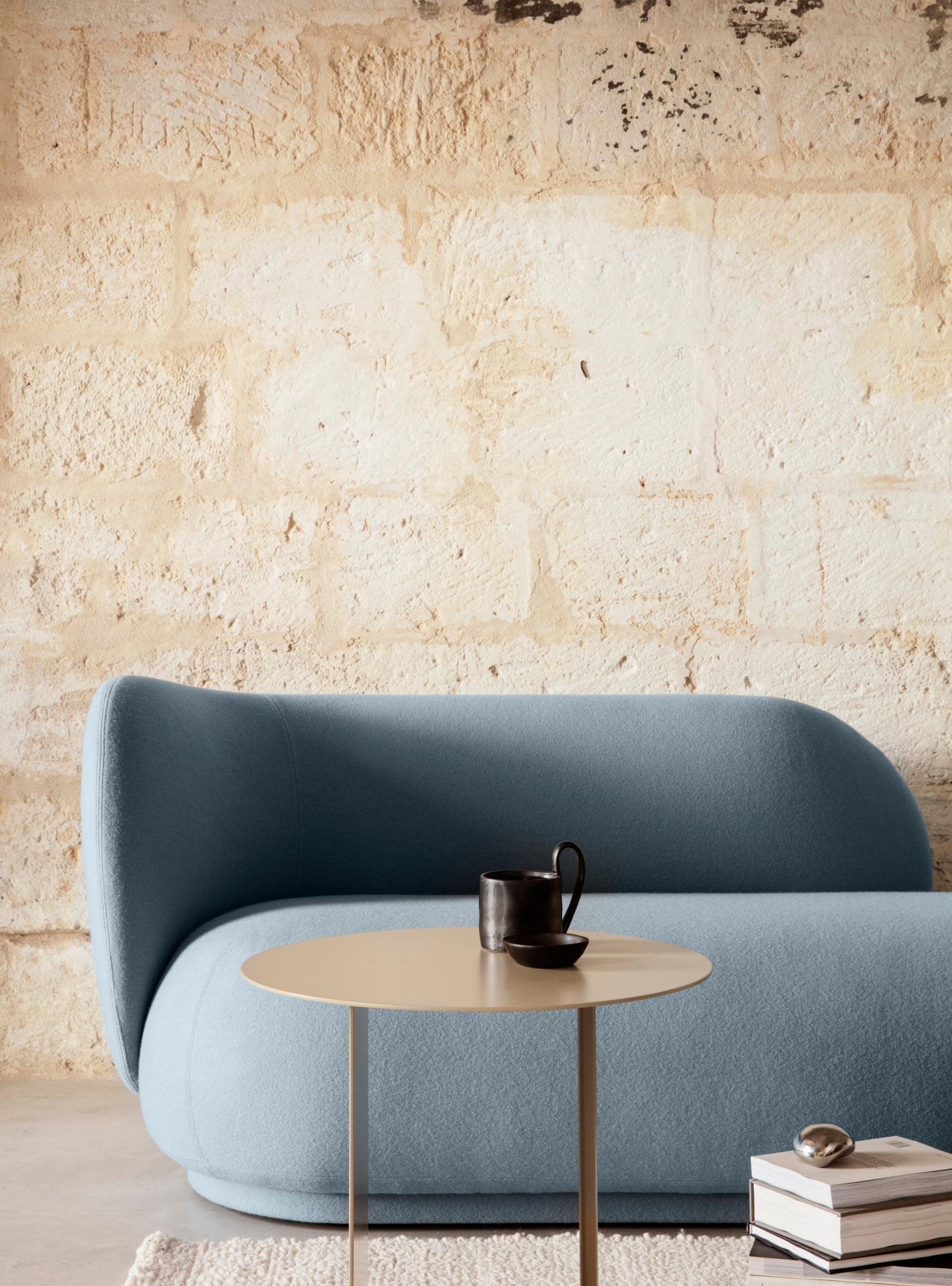 Ferm Living Place sivupöytä cashmere