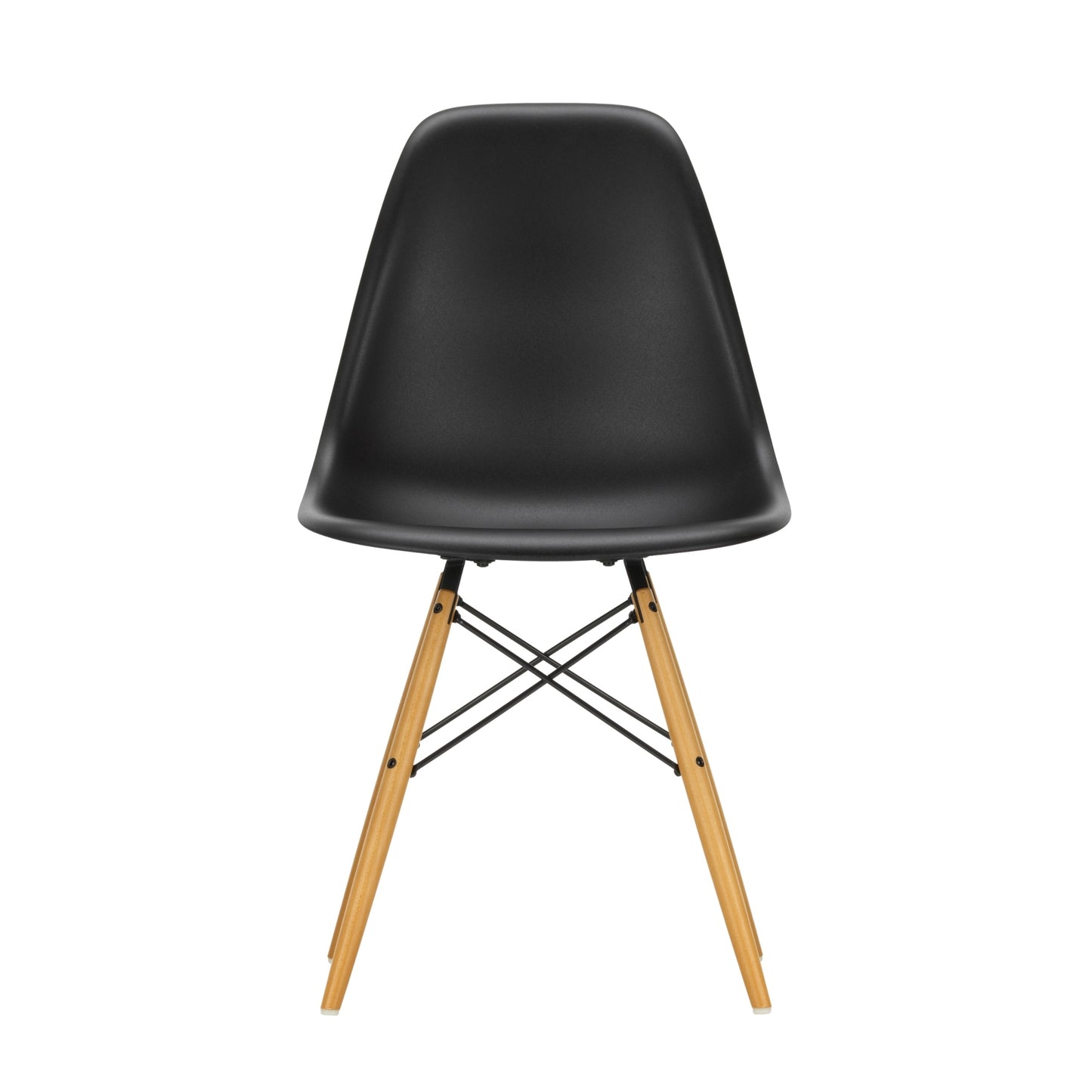 Vitra Eames DSW tuoli musta/vaahtera