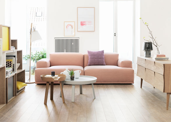 Muuto Pull lattiavalaisin valkoinen/öljytty tammi