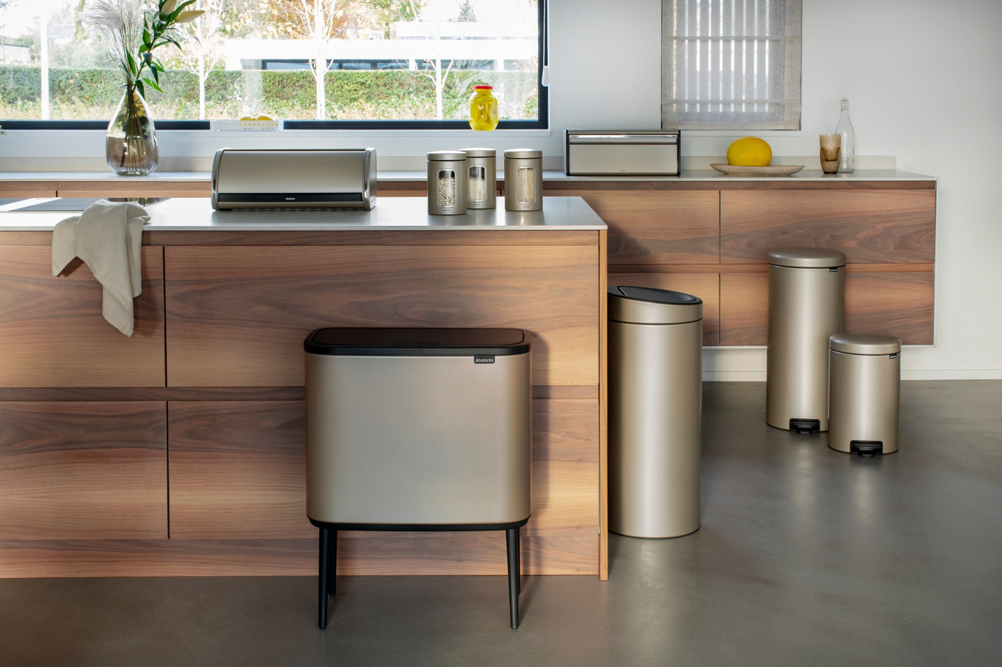 Brabantia Bo Touch 11+23 kierrätyskaluste kulta